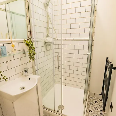 Apartament Superb Marina Dublin