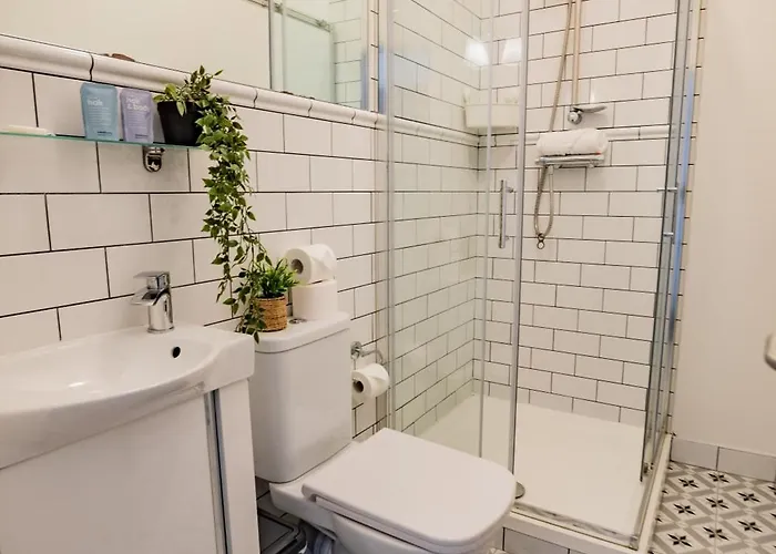 Superb Marina Apartment