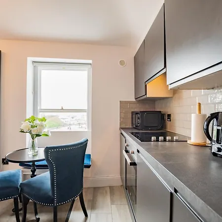 Superb Marina * ダブリン